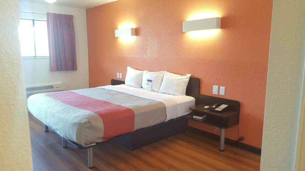 Motel 6-Columbus, Oh - Osu Zewnętrze zdjęcie