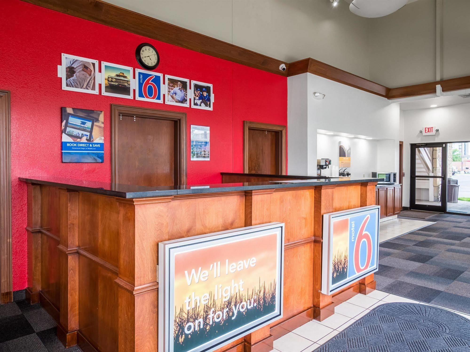 Motel 6-Columbus, Oh - Osu Zewnętrze zdjęcie